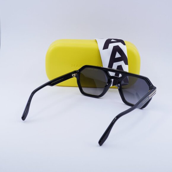 Marc Jacobs MARC 587/S 0807 9O Geometric Sunglasses - Black\Gray Gradient - Picture 4 of 10